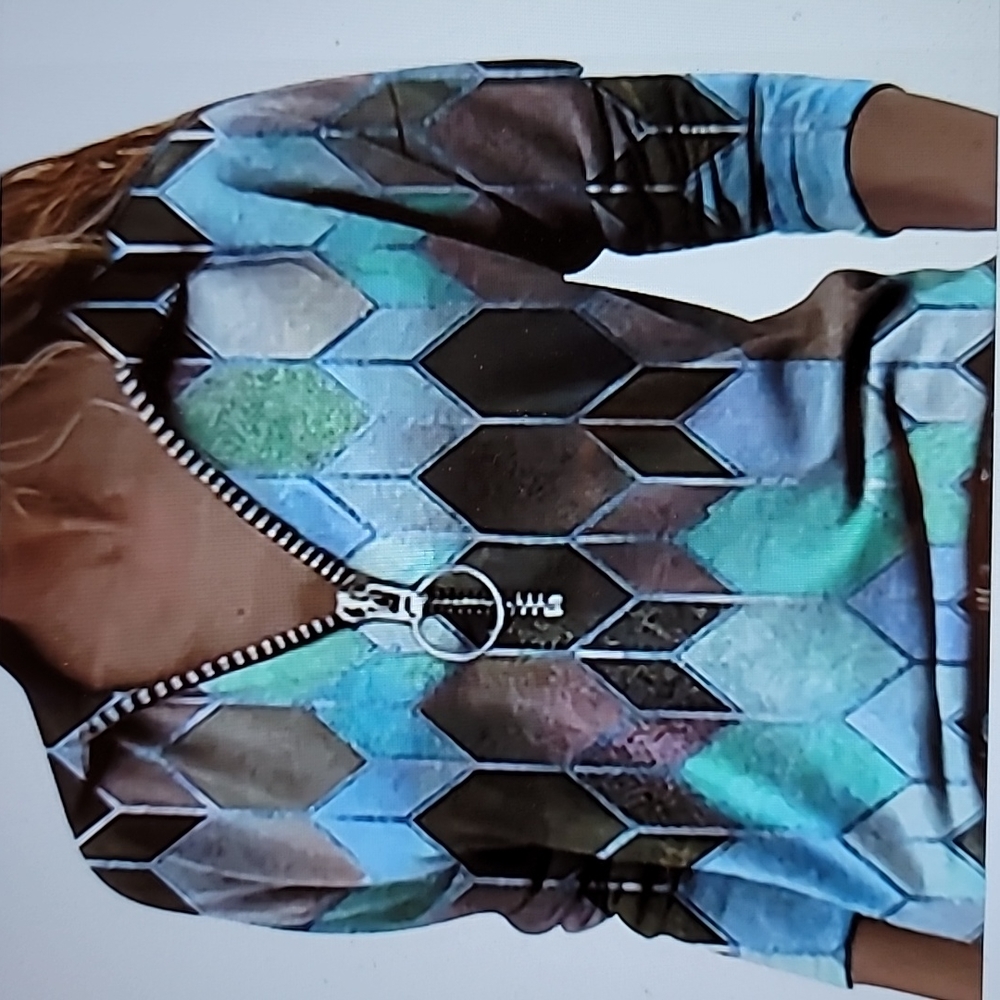 Long Sleeve Zipper Top. NWOT